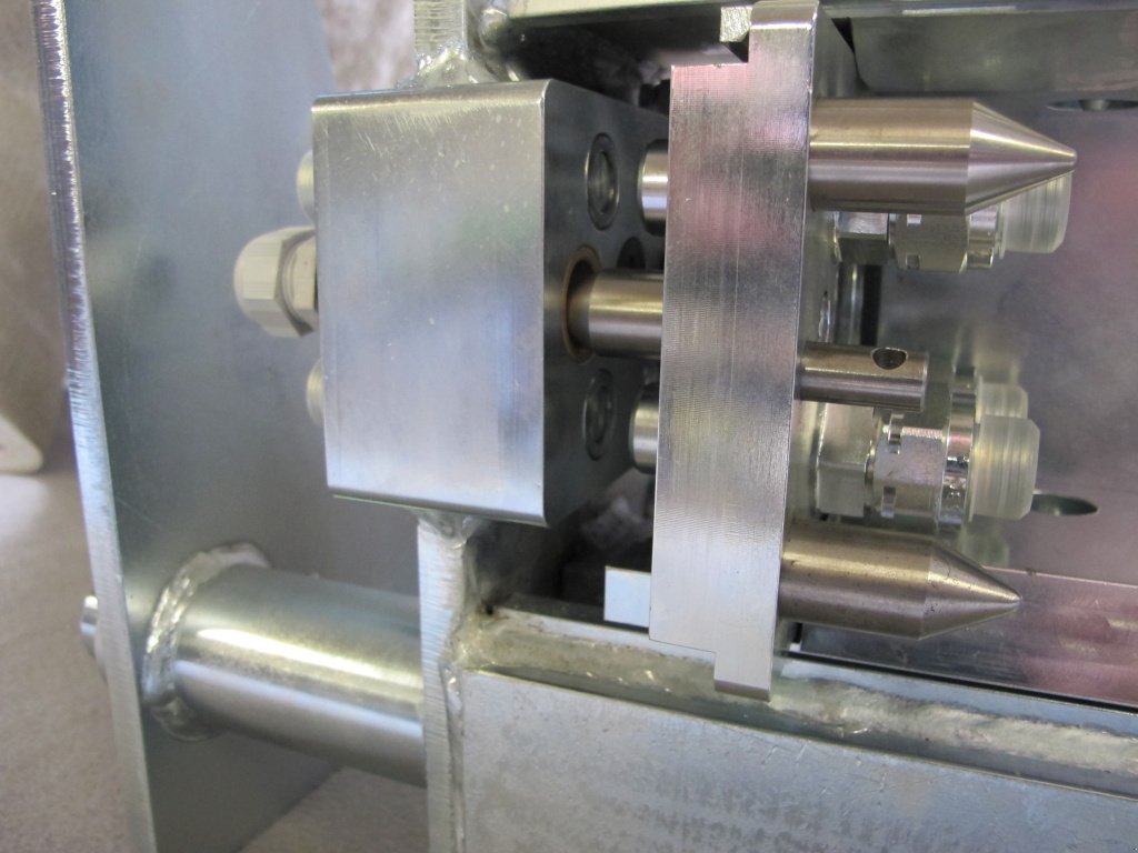 Frontlader des Typs Sonstige Highspeed Oil Coupler, Neumaschine in Seekirchen (Bild 12)