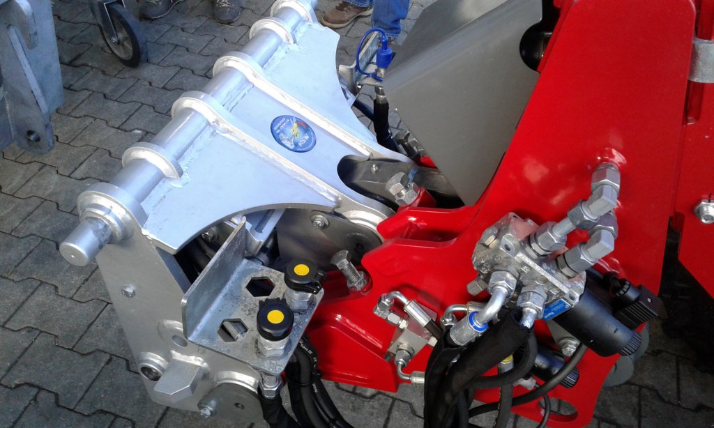 Frontlader des Typs Sonstige Highspeed Oil Coupler, Neumaschine in Seekirchen (Bild 20)