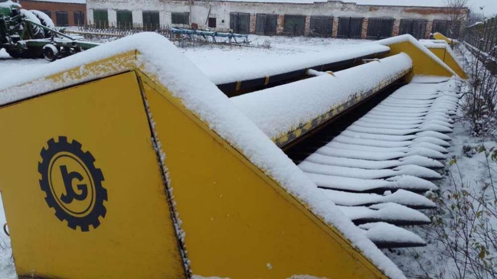 Oldtimer-Mähdrescher des Typs John Deere 9500, Neumaschine in Івано-Франківськ (Bild 8)