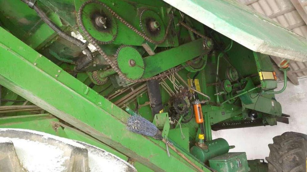 Oldtimer-Mähdrescher des Typs John Deere 9500, Neumaschine in Івано-Франківськ (Bild 5)