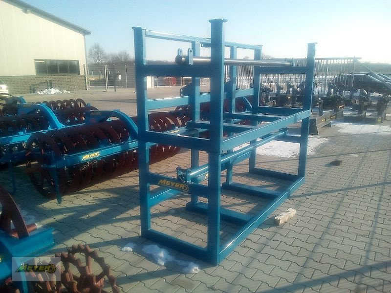 Sonstiges des Typs WM Meyer Planenabrollgestell, Neumaschine in Andervenne (Bild 4)