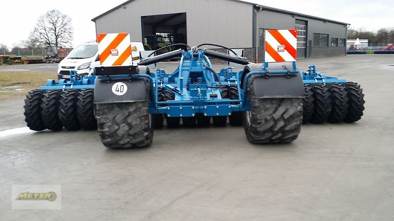 Kurzscheibenegge des Typs Meyer Agrartechnik KSE 6000 FR, Neumaschine in Andervenne (Bild 18)