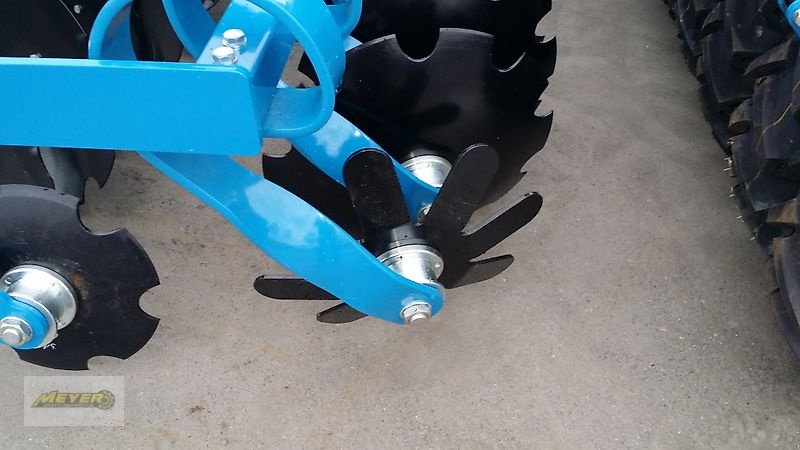 Kurzscheibenegge des Typs Meyer Agrartechnik KSE 6000 FR, Neumaschine in Andervenne (Bild 13)