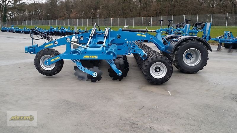 Kurzscheibenegge des Typs Meyer Agrartechnik KSE 6000 FR, Neumaschine in Andervenne (Bild 11)
