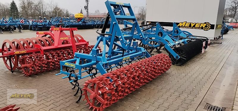 Saatbettkombination des Typs Meyer Agrartechnik KK 3000, Neumaschine in Andervenne (Bild 3)