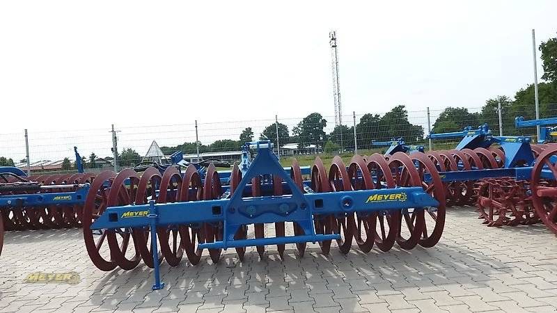 Packer & Walze des Typs WM Meyer LFP 16/4, Neumaschine in Andervenne (Bild 12)