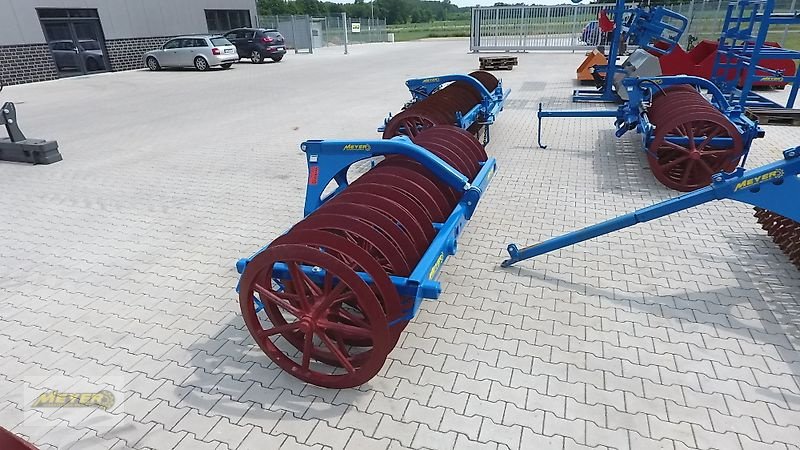 Packer & Walze des Typs WM Meyer LFP 16/4, Neumaschine in Andervenne (Bild 14)