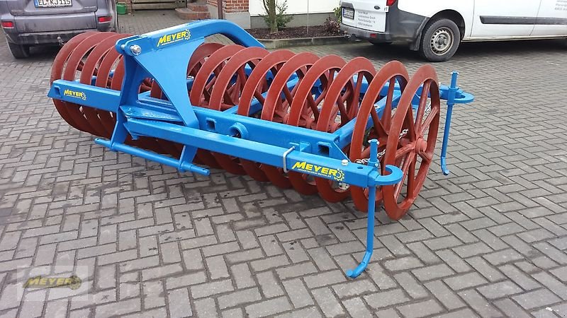 Packer & Walze des Typs Meyer Agrartechnik LFWP 16, Neumaschine in Andervenne (Bild 2)