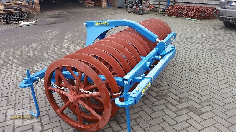 Packer & Walze des Typs WM Meyer LFWP 16, Neumaschine in Andervenne (Bild 4)