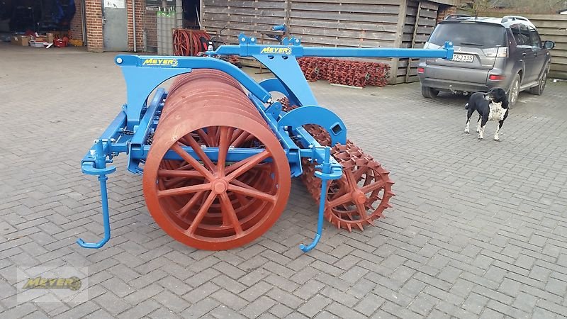 Packer & Walze des Typs Meyer Agrartechnik LFWP 16/4 N, Neumaschine in Andervenne (Bild 8)