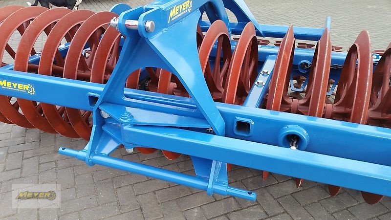 Packer & Walze des Typs Meyer Agrartechnik LFWP 16/4 N, Neumaschine in Andervenne (Bild 19)