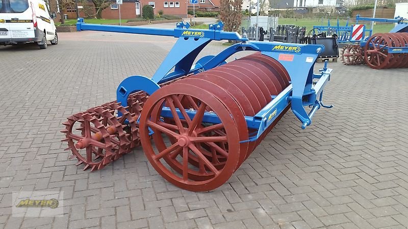 Packer & Walze des Typs Meyer Agrartechnik LFWP 16/4 N, Neumaschine in Andervenne (Bild 2)