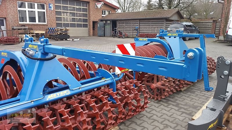 Packer & Walze des Typs Meyer Agrartechnik WP 16/4 N, Neumaschine in Andervenne (Bild 10)