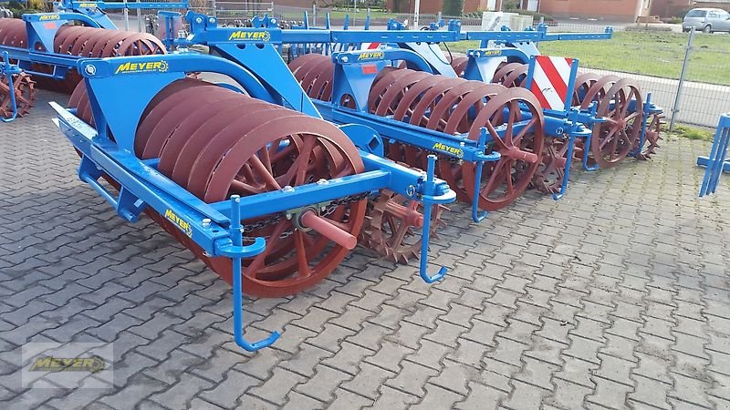 Packer & Walze des Typs Meyer Agrartechnik WP 16/4 N, Neumaschine in Andervenne (Bild 17)