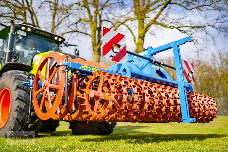 Packer & Walze des Typs Meyer Agrartechnik WP 16/4 N, Neumaschine in Andervenne (Bild 13)