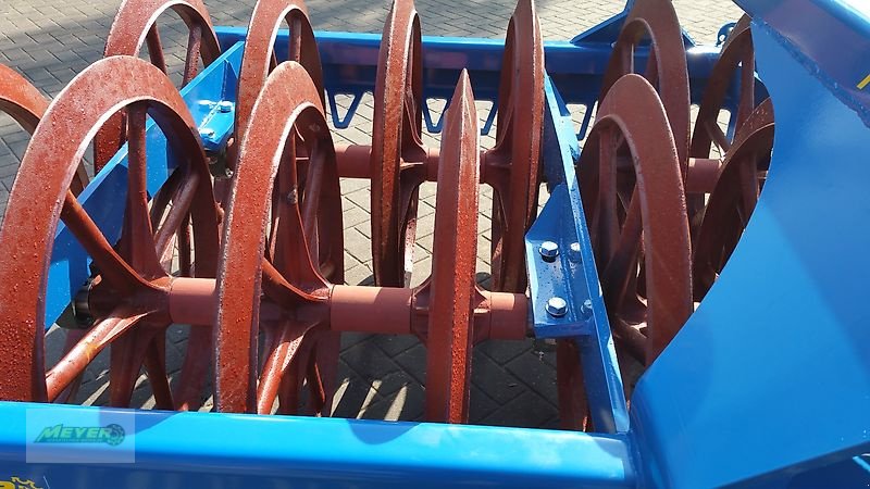 Packer & Walze des Typs WM Meyer DWP 18, Neumaschine in Andervenne (Bild 11)