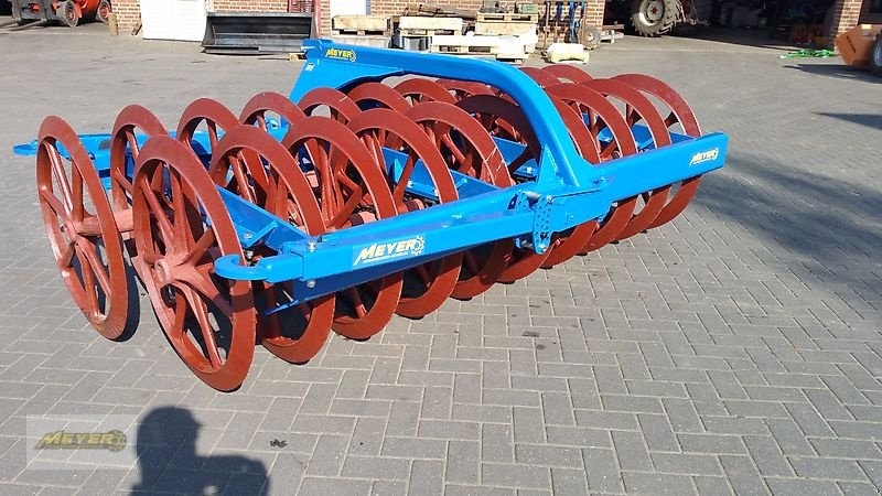 Packer & Walze des Typs Meyer Agrartechnik DWP 22, Neumaschine in Andervenne (Bild 12)