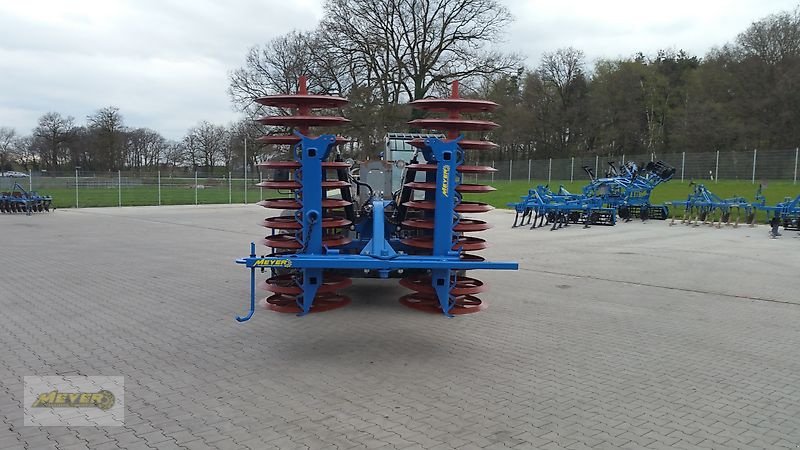 Packer & Walze des Typs WM Meyer WP 16/4 Hy, Neumaschine in Andervenne (Bild 11)