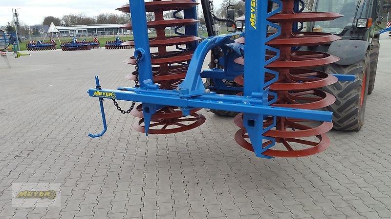 Packer & Walze des Typs WM Meyer WP 18/4 Hy, Neumaschine in Andervenne (Bild 7)