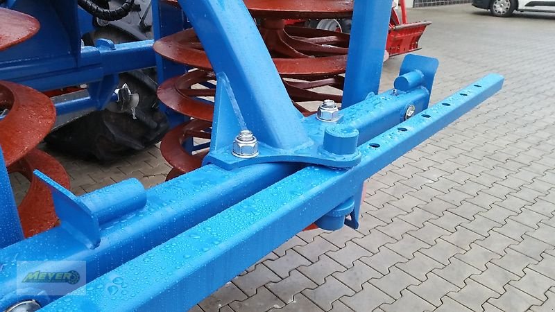 Packer & Walze des Typs WM Meyer WP 22/4 Hy, Neumaschine in Andervenne (Bild 7)