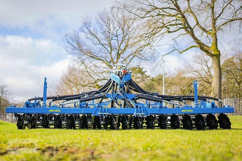 Güllescheibenegge des Typs Meyer Agrartechnik Mixi 6000, Neumaschine in Andervenne (Bild 8)