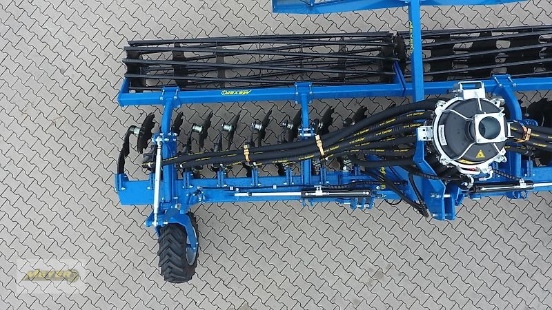Güllescheibenegge des Typs Meyer Agrartechnik Mixi 6000, Neumaschine in Andervenne (Bild 19)