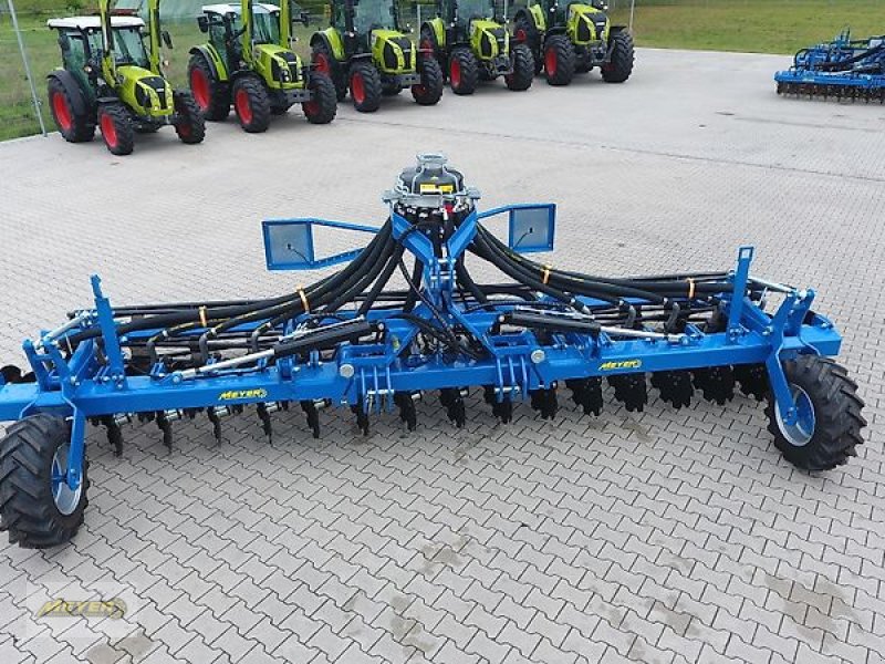 Güllescheibenegge des Typs WM Meyer Mixi 6000, Neumaschine in Andervenne (Bild 1)