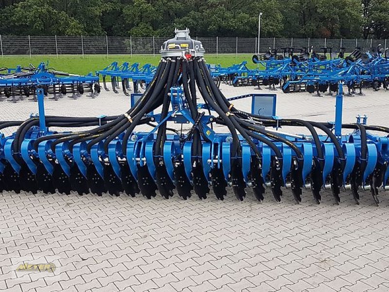 Güllescheibenegge des Typs WM Meyer Mixi 5000 F, Neumaschine in Andervenne (Bild 1)