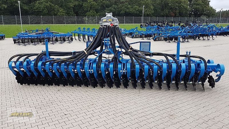 Güllescheibenegge des Typs Meyer Agrartechnik Mixi 6000 F, Neumaschine in Andervenne (Bild 13)