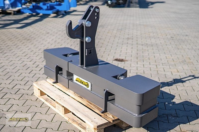 Frontgewicht des Typs Meyer Agrartechnik KB 120 Frontgewicht, Neumaschine in Andervenne (Bild 3)