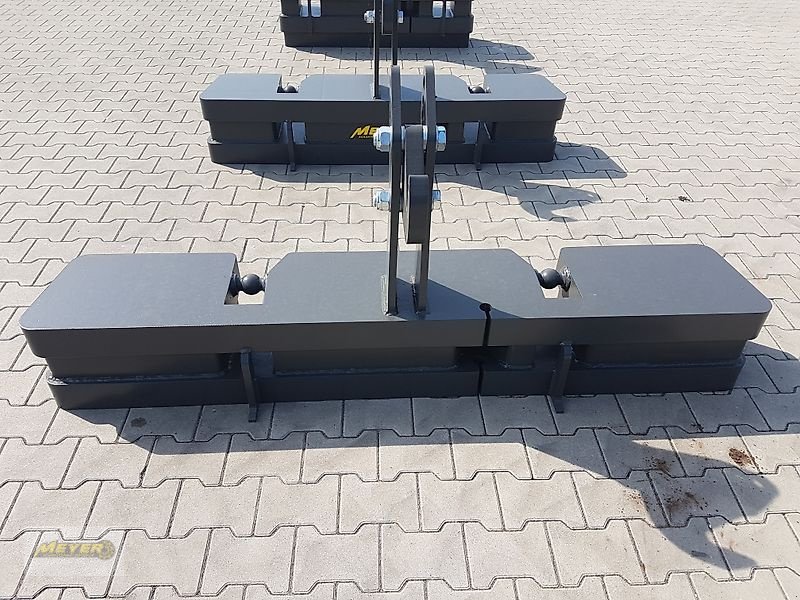 Frontgewicht des Typs Meyer Agrartechnik KB 145 Frontgewicht, Neumaschine in Andervenne (Bild 16)