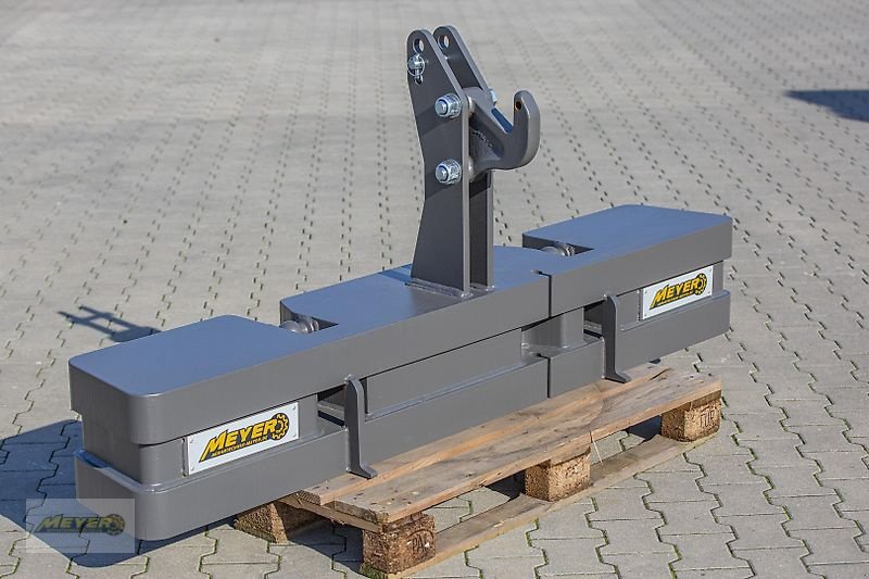 Frontgewicht des Typs Meyer Agrartechnik KB 145 Frontgewicht ohne Beleuchtung, Neumaschine in Andervenne (Bild 3)