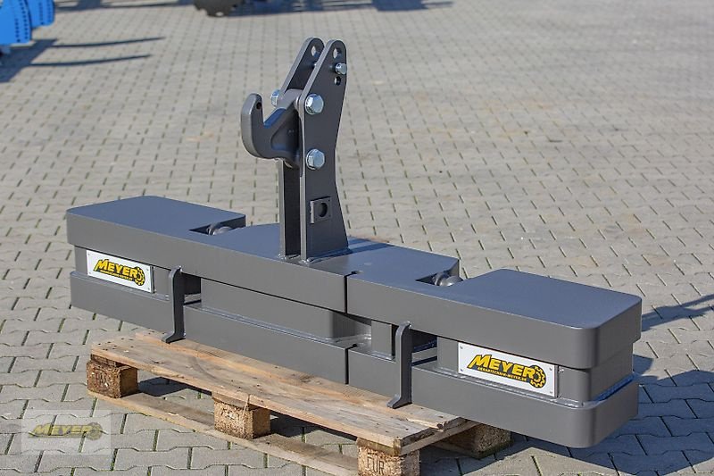 Frontgewicht des Typs Meyer Agrartechnik KB 145 Frontgewicht ohne Beleuchtung, Neumaschine in Andervenne (Bild 1)