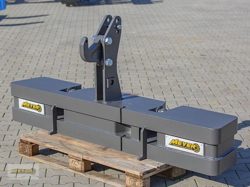 Frontgewicht des Typs Meyer Agrartechnik KB 145 Frontgewicht ohne Beleuchtung, Neumaschine in Andervenne (Bild 1)