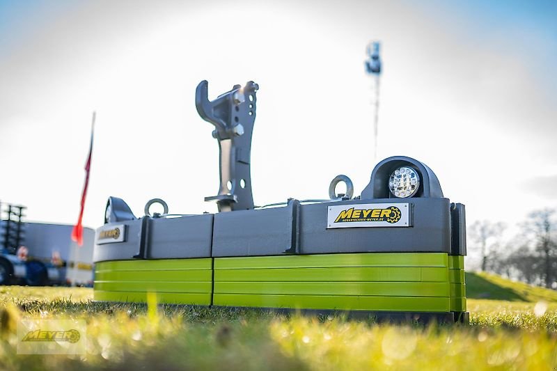 Sonstiges Traktorzubehör des Typs Meyer Agrartechnik UF 800 ZG Frontgewicht, Neumaschine in Andervenne (Bild 11)