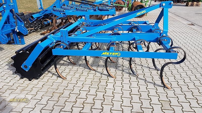 Grubber des Typs WM Meyer GF 3002, Neumaschine in Andervenne (Bild 3)