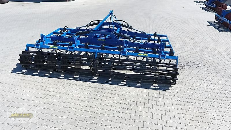 Grubber des Typs WM Meyer GFH 5000, Neumaschine in Andervenne (Bild 14)