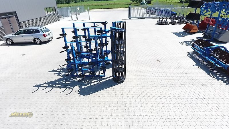 Grubber des Typs WM Meyer GFH 5000, Neumaschine in Andervenne (Bild 2)