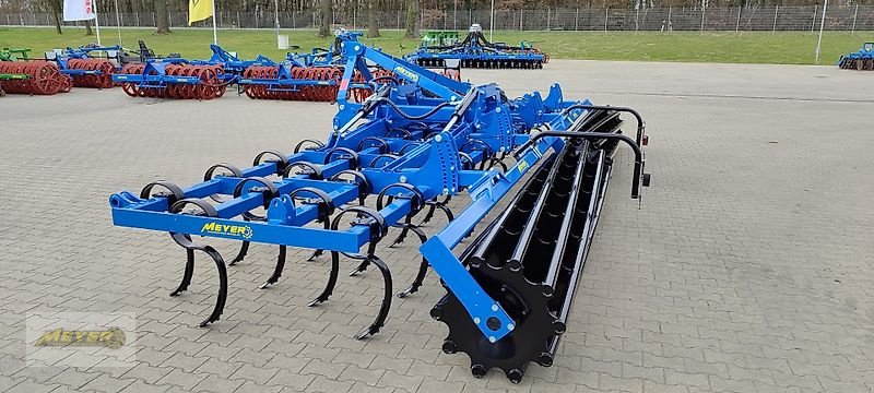 Grubber des Typs Meyer Agrartechnik GFH 7500, Neumaschine in Andervenne (Bild 8)