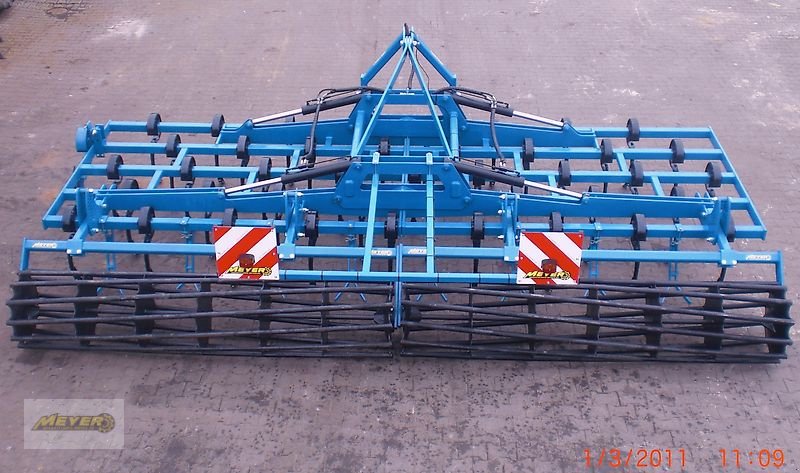 Grubber des Typs WM Meyer GFH 6000, Neumaschine in Andervenne (Bild 8)