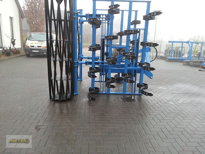 Grubber des Typs WM Meyer GFM 5000, Neumaschine in Andervenne (Bild 15)