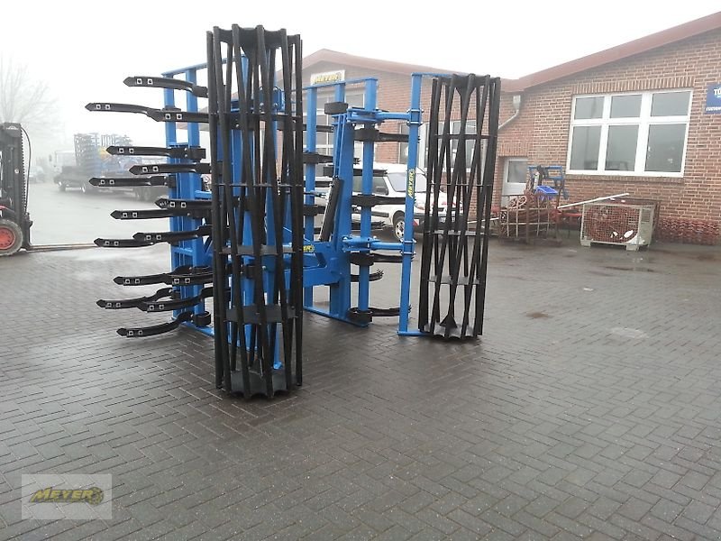 Grubber des Typs WM Meyer GFM 6000, Neumaschine in Andervenne (Bild 3)