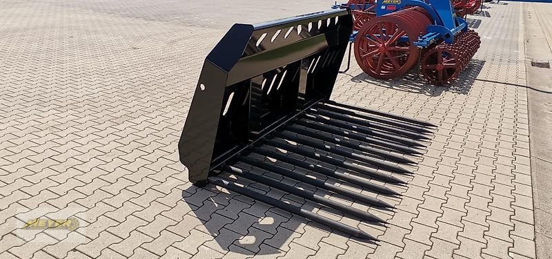Frontladerzubehör des Typs WM Meyer Dung und Strohgabel DSG 13, Neumaschine in Andervenne (Bild 5)