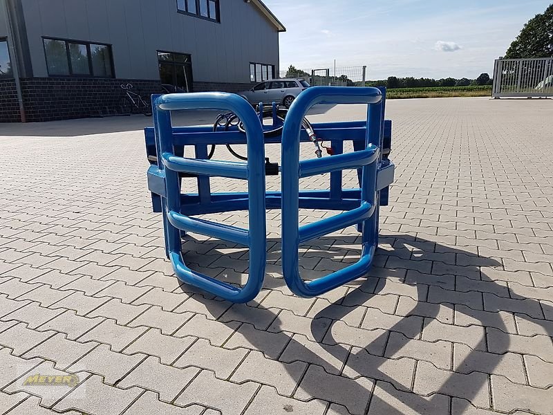 Frontladerzubehör des Typs Meyer Agrartechnik MCH, Neumaschine in Andervenne (Bild 5)