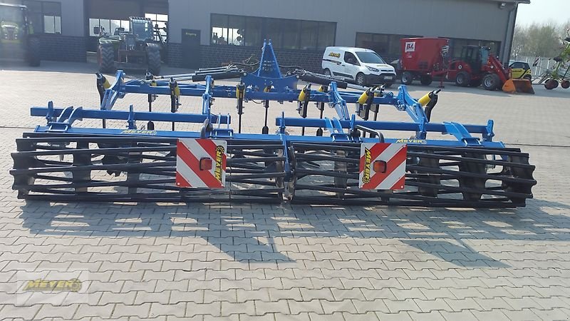 Grubber des Typs Meyer Agrartechnik FLG 5000 Profi Federsteinsicherung, Neumaschine in Andervenne (Bild 4)