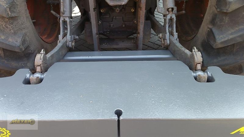 Frontgewicht des Typs Meyer Agrartechnik HG 1000 Heckgewicht, Neumaschine in Andervenne (Bild 4)