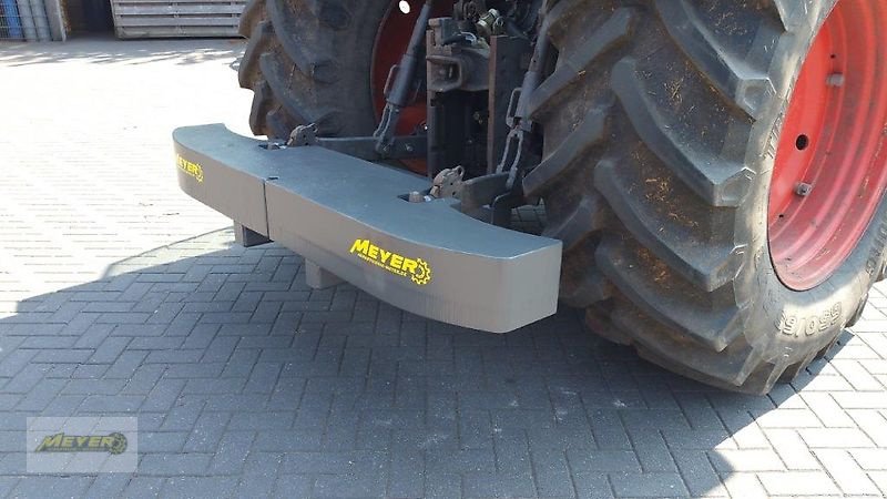 Frontgewicht des Typs Meyer Agrartechnik HG 1000 Heckgewicht, Neumaschine in Andervenne (Bild 1)