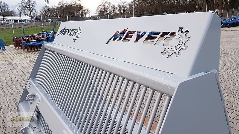 Frontladerzubehör des Typs WM Meyer KK 2200 Profiline mit Aufsatz Kartoffelkorb/Siebschaufel/Schaufel, Neumaschine in Andervenne (Bild 11)