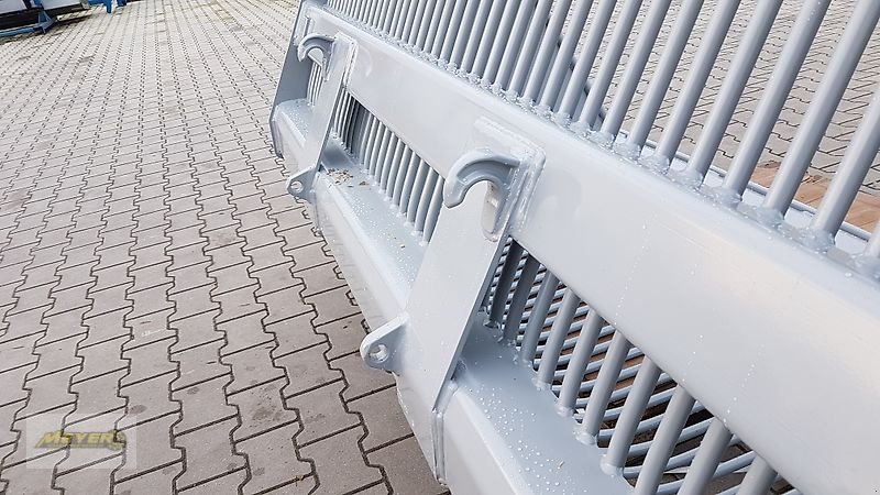 Frontladerzubehör des Typs WM Meyer KK 2200 Profiline mit Aufsatz Kartoffelkorb/Siebschaufel/Schaufel, Neumaschine in Andervenne (Bild 13)