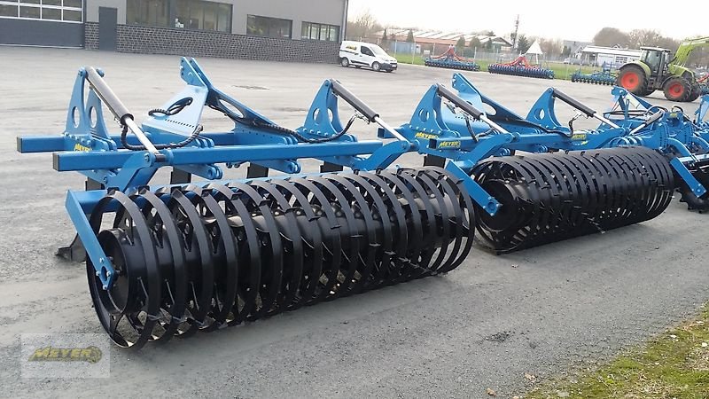 Tiefenlockerer des Typs Meyer Agrartechnik Untergrundhaken UH4 Maxi, Neumaschine in Andervenne (Bild 20)